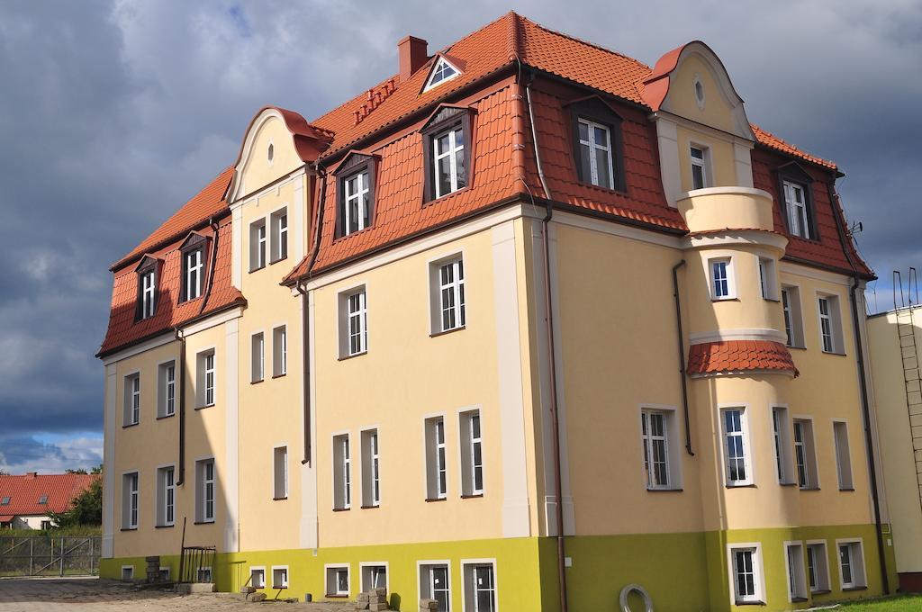 Hotelik Hermes Pieniezno Экстерьер фото