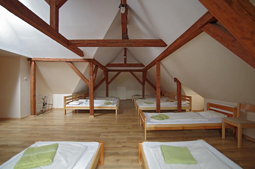 Hotelik Hermes Pieniezno Экстерьер фото