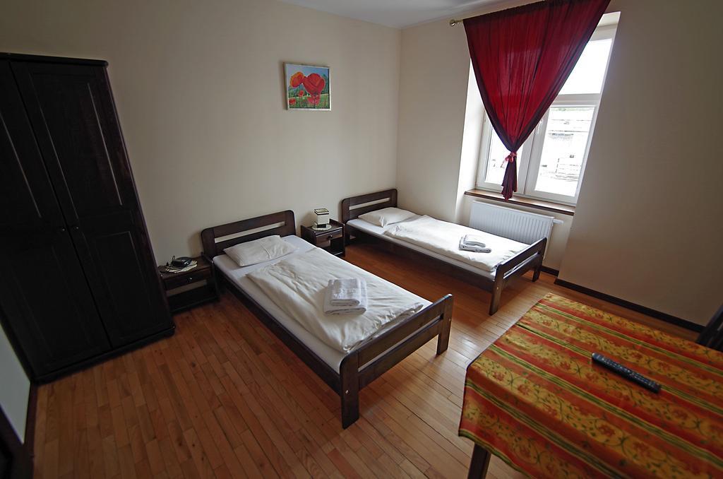 Hotelik Hermes Pieniezno Экстерьер фото