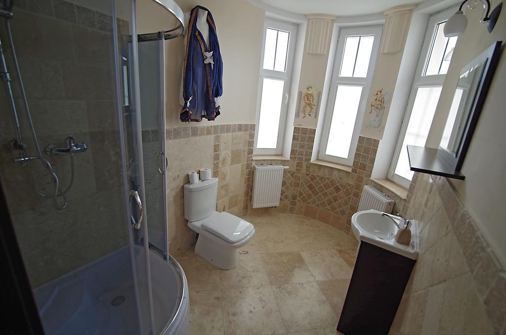 Hotelik Hermes Pieniezno Экстерьер фото