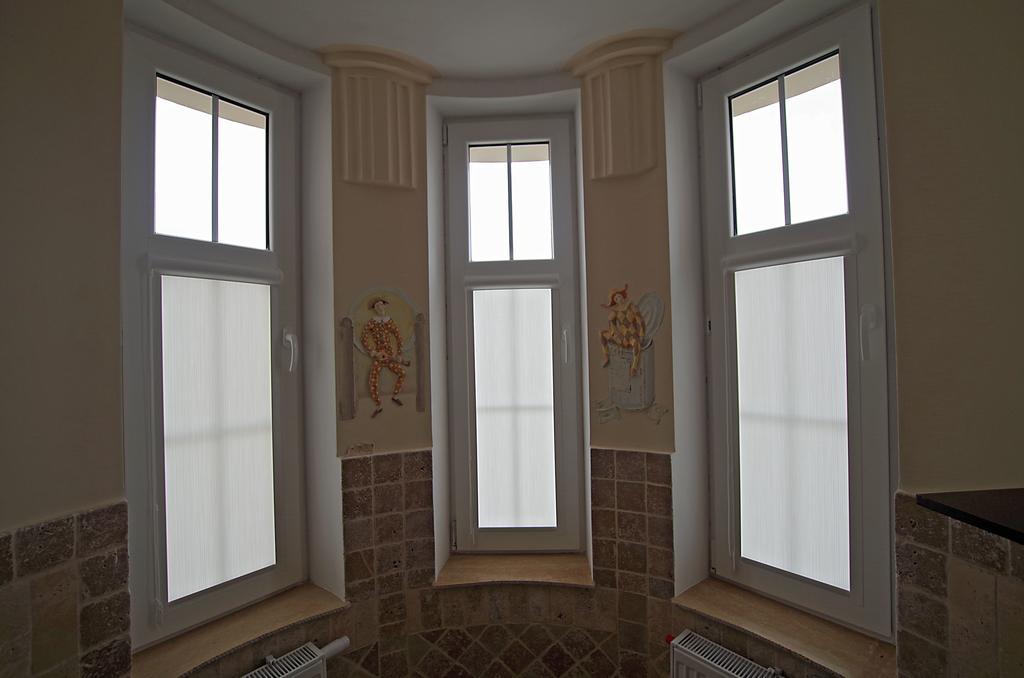 Hotelik Hermes Pieniezno Экстерьер фото
